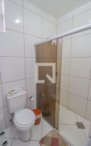 Casa à venda com 380m², 3 quartos e 2 vagasBanheiro