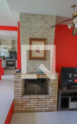 Casa à venda com 380m², 3 quartos e 2 vagasSala