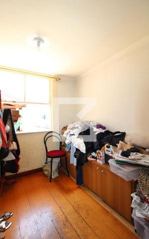 Casa à venda com 300m², 2 quartos e 2 vagasQuarto 1 (suíte) - Closet