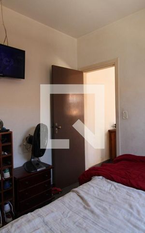 Casa à venda com 300m², 2 quartos e 2 vagasEdícula - Quarto