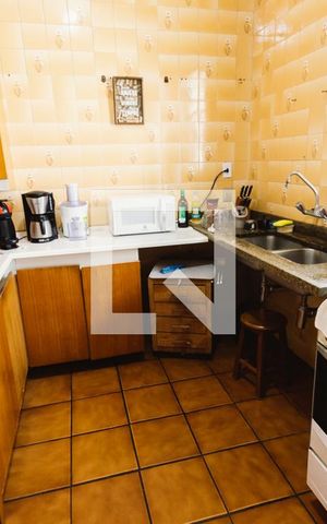 Apartamento à venda com 74m², 2 quartos e sem vaga Apartamento à venda com 74m², 2 quartos e sem vagaCozinha