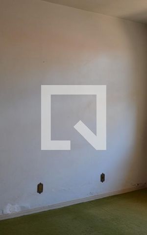 Casa à venda com 220m², 3 quartos e 3 vagasSuite