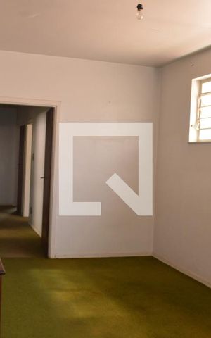 Casa à venda com 220m², 3 quartos e 3 vagasCopa