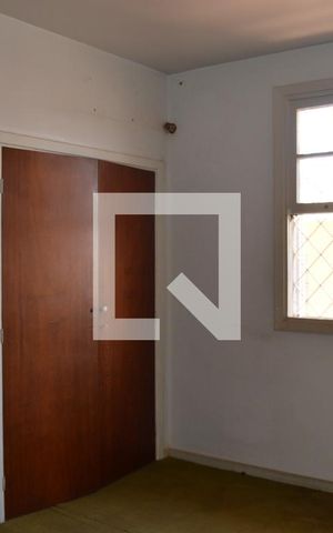 Casa à venda com 220m², 3 quartos e 3 vagasQuarto 2