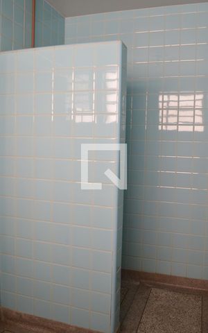 Casa à venda com 220m², 3 quartos e 3 vagasBanheiro suite