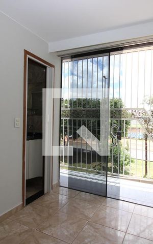 Apartamento para alugar com 90m², 2 quartos e 1 vagaSala