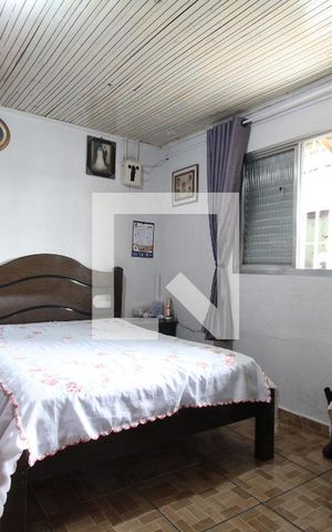 Casa à venda com 160m², 3 quartos e 1 vagaQuarto 1