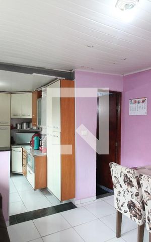 Casa à venda com 160m², 3 quartos e 1 vagaSala