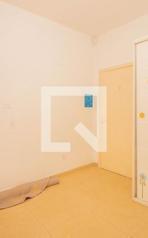 Casa à venda com 234m², 4 quartos e 2 vagas Casa à venda com 234m², 4 quartos e 2 vagasQuarto 2
