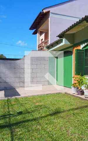 Casa à venda com 170m², 4 quartos e 6 vagasPátio _Frente 