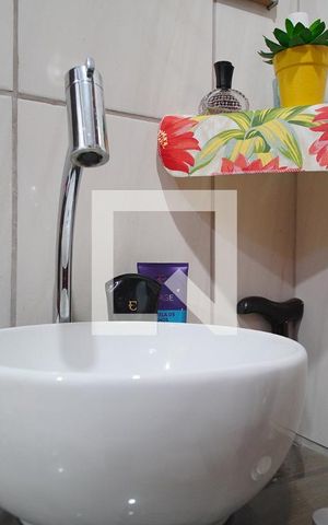 Casa à venda com 170m², 4 quartos e 6 vagasBanheiro
