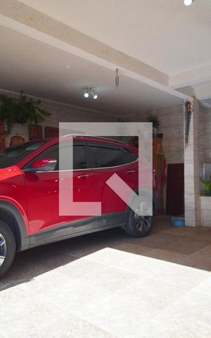 Casa à venda com 170m², 4 quartos e 6 vagasGaragem 