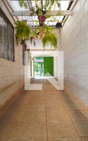Casa à venda com 170m², 4 quartos e 6 vagasGaragem 