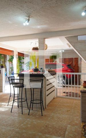 Casa à venda com 170m², 4 quartos e 6 vagasEspaço Gourmet