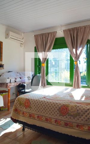Casa à venda com 170m², 4 quartos e 6 vagasQuarto Suíte 