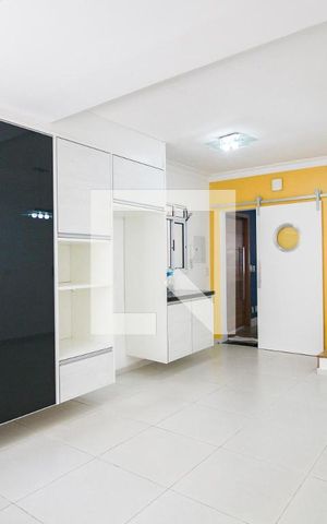 Casa de condomínio à venda com 160m², 3 quartos e 2 vagascozinha