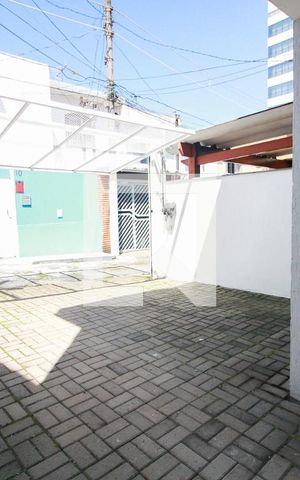 Casa de condomínio à venda com 160m², 3 quartos e 2 vagasgaragem