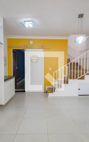 Casa de condomínio à venda com 160m², 3 quartos e 2 vagascozinha