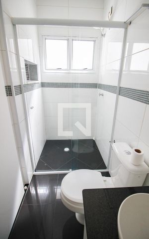Casa de condomínio à venda com 160m², 3 quartos e 2 vagassuite quarto 3