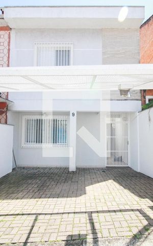 Casa de condomínio à venda com 160m², 3 quartos e 2 vagasfachada