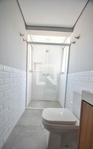 Apartamento para alugar com 115m², 3 quartos e 2 vagasBanheiro 02