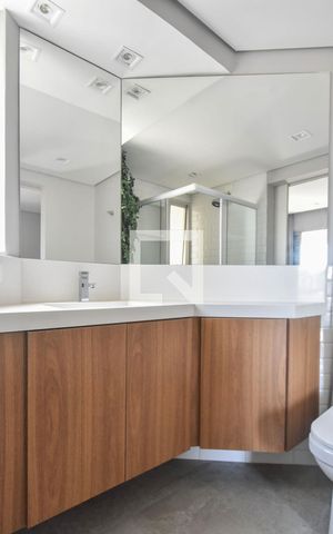 Apartamento para alugar com 115m², 3 quartos e 2 vagasBanheiro  Suíte 01