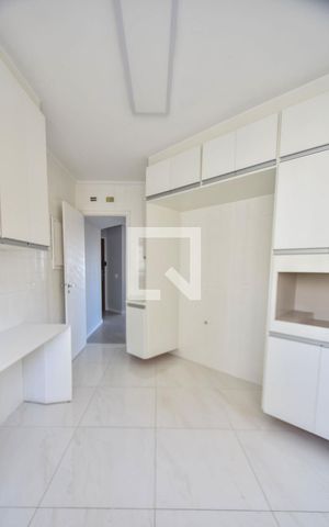 Apartamento para alugar com 115m², 3 quartos e 2 vagasCozinha