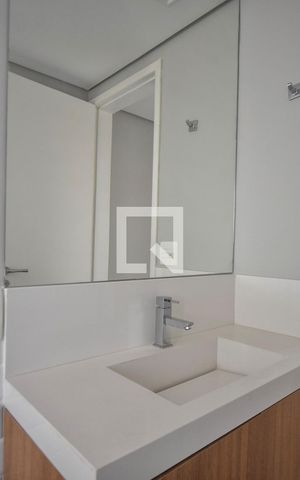 Apartamento para alugar com 115m², 3 quartos e 2 vagasBanheiro 02