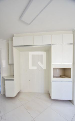 Apartamento para alugar com 115m², 3 quartos e 2 vagasCozinha