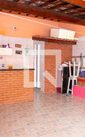Casa à venda com 188m², 4 quartos e 2 vagas Casa à venda com 188m², 4 quartos e 2 vagasVaranda/Churrasqueira