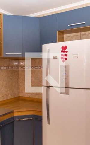 Casa à venda com 188m², 4 quartos e 2 vagas Casa à venda com 188m², 4 quartos e 2 vagasCozinha