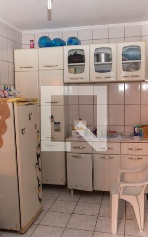 Casa à venda com 188m², 4 quartos e 2 vagas Casa à venda com 188m², 4 quartos e 2 vagasCozinha 2