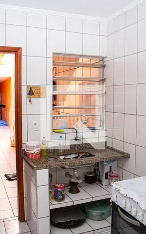 Casa à venda com 188m², 4 quartos e 2 vagas Casa à venda com 188m², 4 quartos e 2 vagasCozinha 2