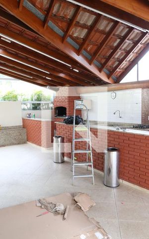 Casa de condomínio à venda com 110m², 3 quartos e 2 vagasÁrea comum - Churrasqueira