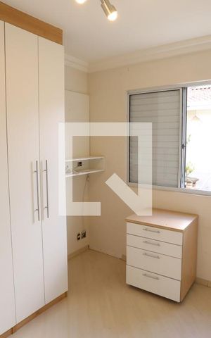 Casa de condomínio à venda com 110m², 3 quartos e 2 vagasQuarto 2