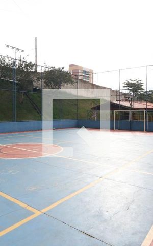 Casa de condomínio à venda com 110m², 3 quartos e 2 vagasQuadra Esportiva