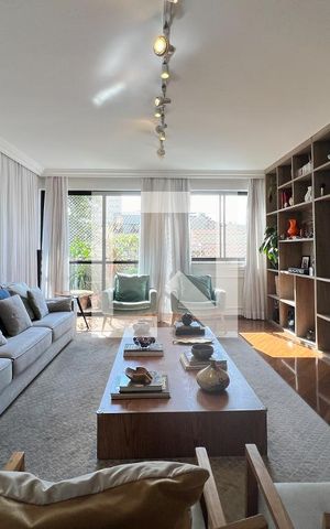 Apartamento para alugar com 200m², 3 quartos e 4 vagasSala