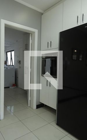 Apartamento para alugar com 200m², 3 quartos e 4 vagasCozinha