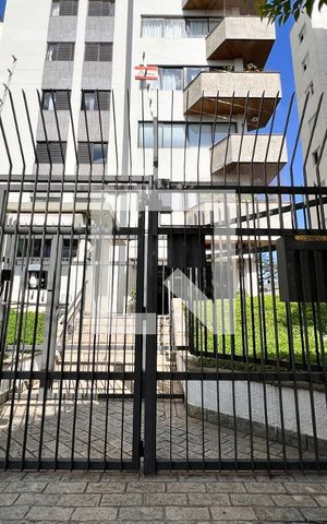 Apartamento para alugar com 200m², 3 quartos e 4 vagasFachada