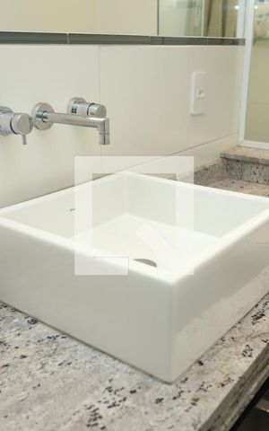 Apartamento para alugar com 200m², 3 quartos e 4 vagasBanheiro Social