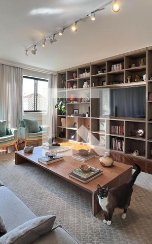 Apartamento para alugar com 200m², 3 quartos e 4 vagasSala