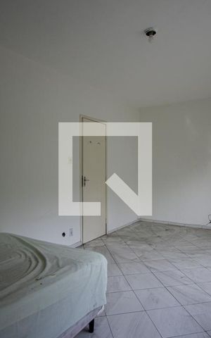 Casa à venda com 300m², 3 quartos e 1 vaga Casa à venda com 300m², 3 quartos e 1 vagaQuarto 1