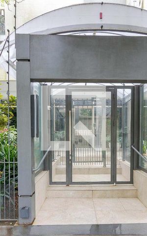 Apartamento à venda com 170m², 3 quartos e 1 vagaFachada