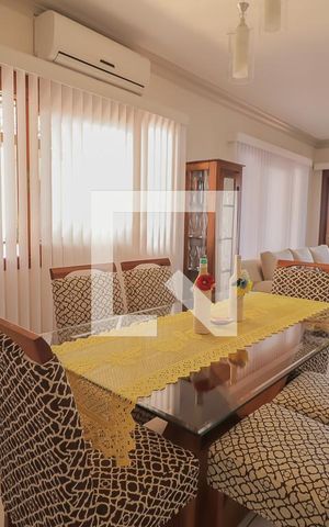 Apartamento à venda com 100m², 2 quartos e 1 vagaSala