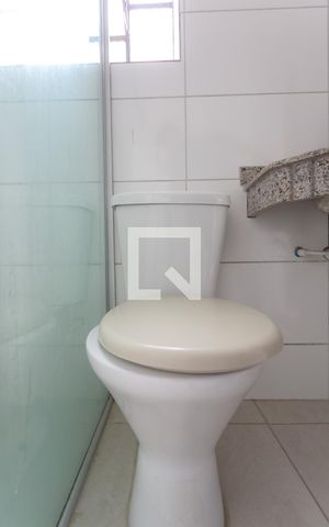 Casa para alugar com 150m², 2 quartos e sem vaga Casa para alugar com 150m², 2 quartos e sem vagaBanheiro