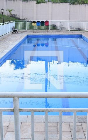 Apartamento para alugar com 45m², 2 quartos e 1 vagaÁrea comum - Piscina