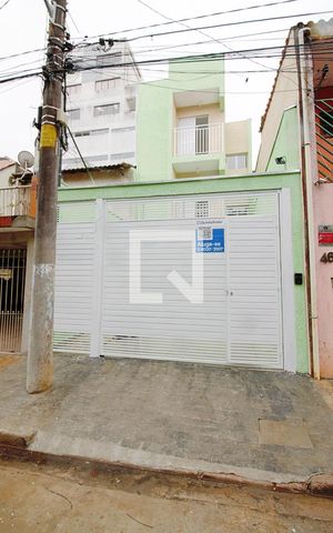 Apartamento para alugar com 50m², 2 quartos e sem vaga Apartamento para alugar com 50m², 2 quartos e sem vagaFachada