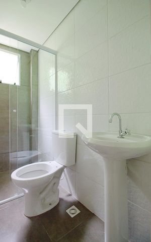 Apartamento para alugar com 50m², 2 quartos e sem vaga Apartamento para alugar com 50m², 2 quartos e sem vagaBanheiro