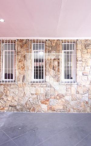 Casa à venda com 180m², 3 quartos e 2 vagasGaragem