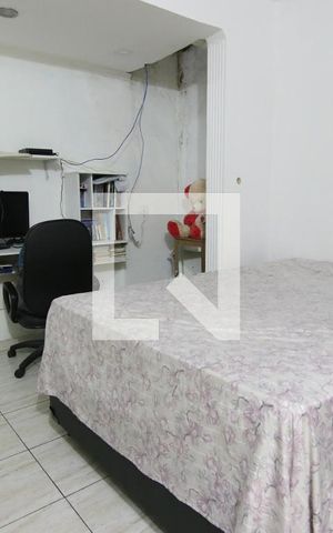 Casa à venda com 180m², 3 quartos e 2 vagasQuarto 2